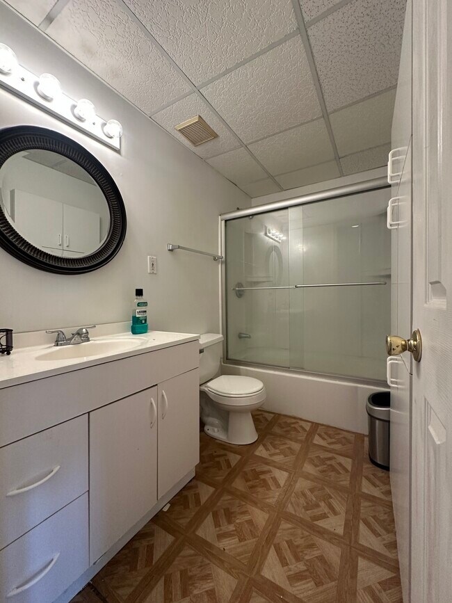 Photo - 288 Newbury St Unit 2