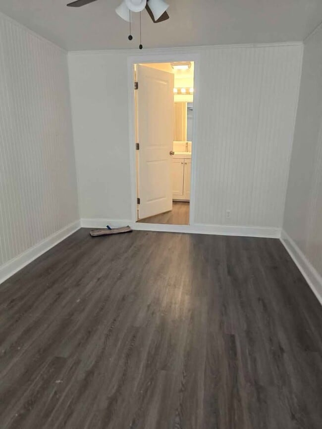 228 Varnes Ln Unit 2