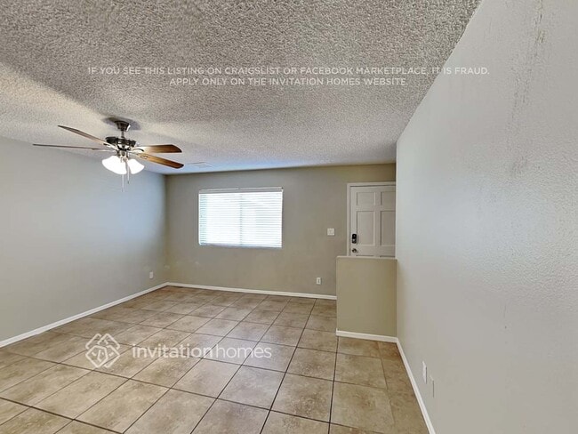 Photo - 1120 S Lilac Cir