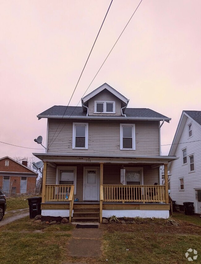 Building Photo - 110 Bell Ave Unit Up Rental