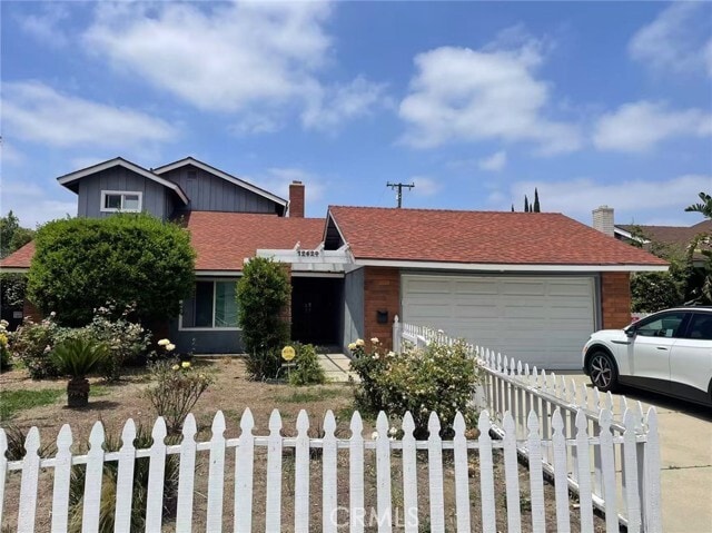 Photo - 12624 Kellogg Ave House
