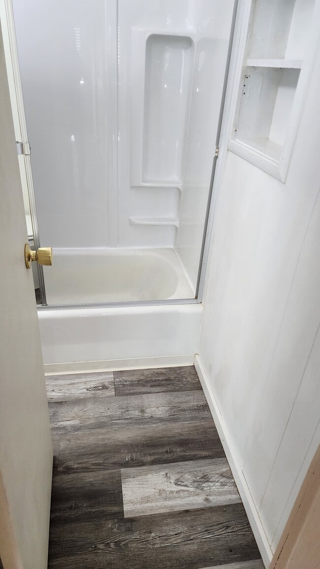 Photo - 315 W 12th Ave
