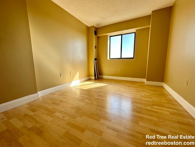 Photo - 15 N Beacon St Unit 703