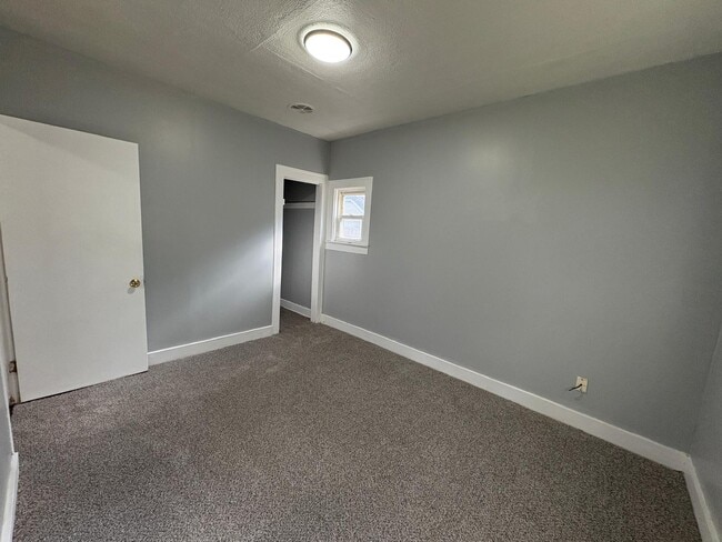 Photo - 1940 Woodbridge Rd