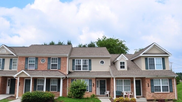 Henley Place - Henley Place Townhomes