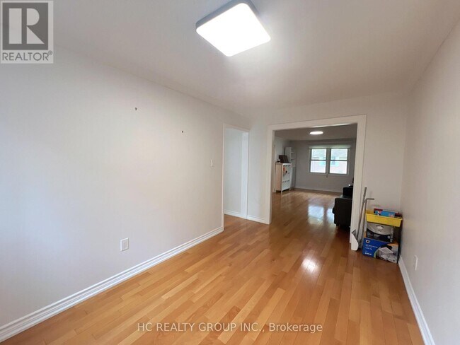 Photo - 2061 Bridletowne Cir