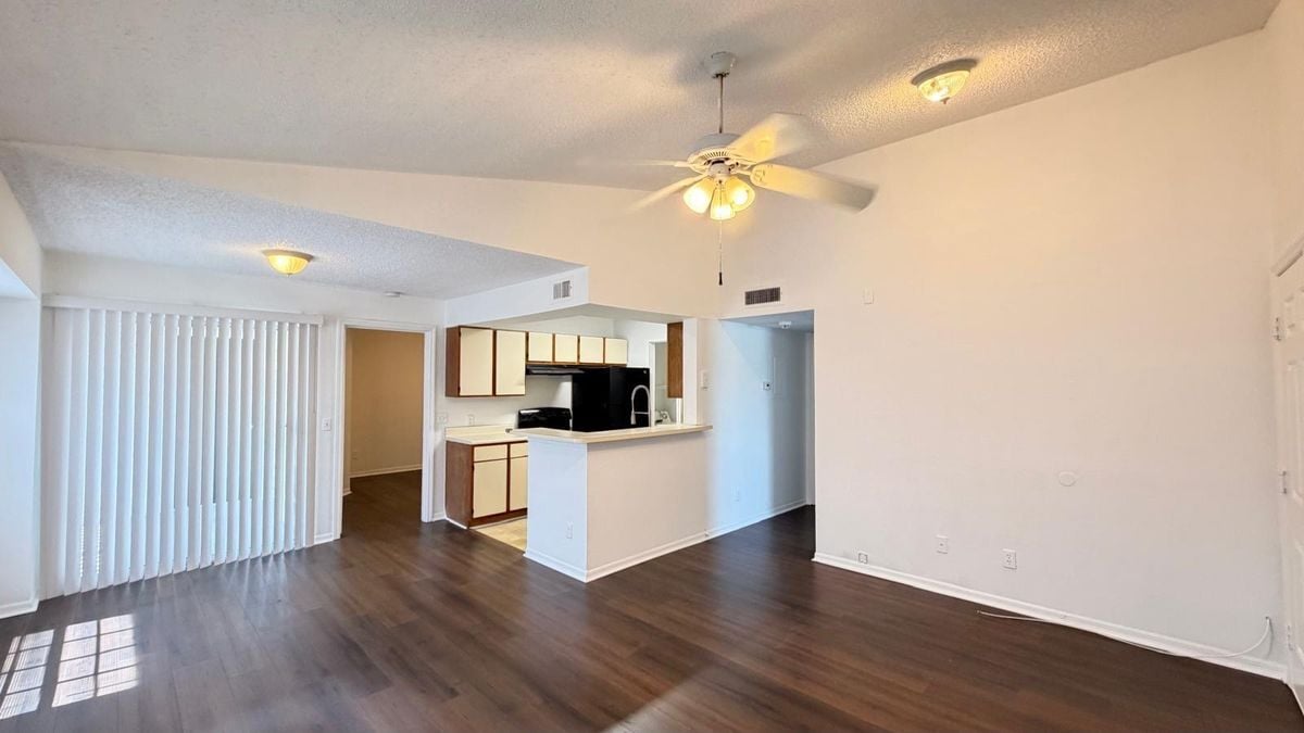 Photo - 1049 S Hiawassee Rd Unit #3422