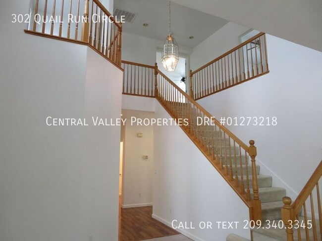 Photo - 302 Quail Run Cir