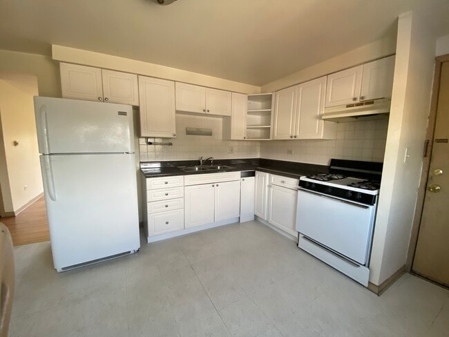 Photo - 6441 W Higgins Ave