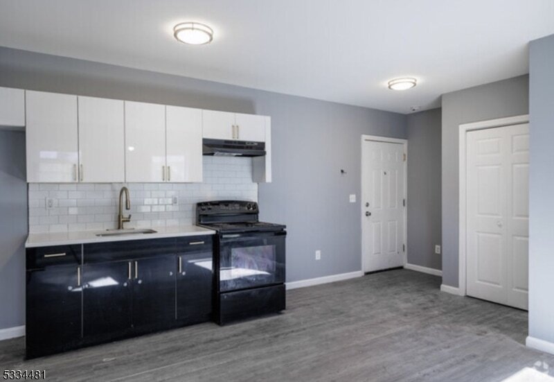 Photo - 48 Essex St Unit 3R