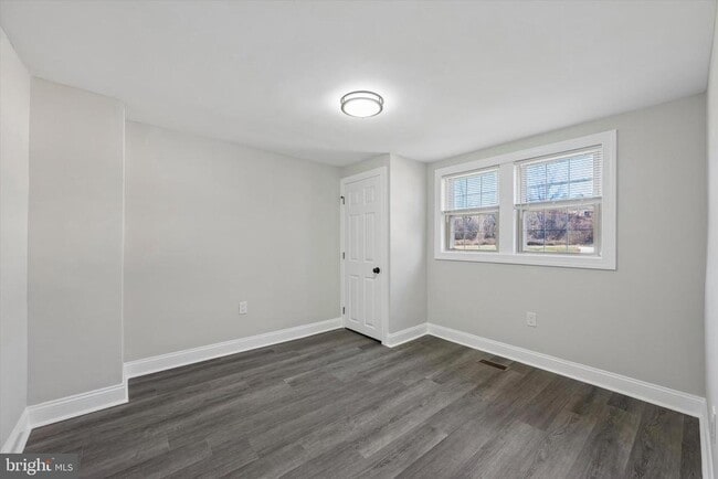 Photo - 635 Stanton Christiana Rd