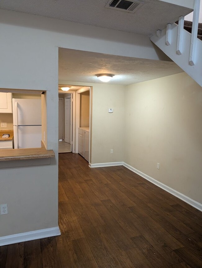 Photo - 2/2 Duplex Convenient to TCC and FSU