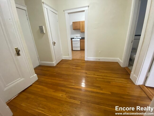 Photo - 1800 Commonwealth Ave Unit 27