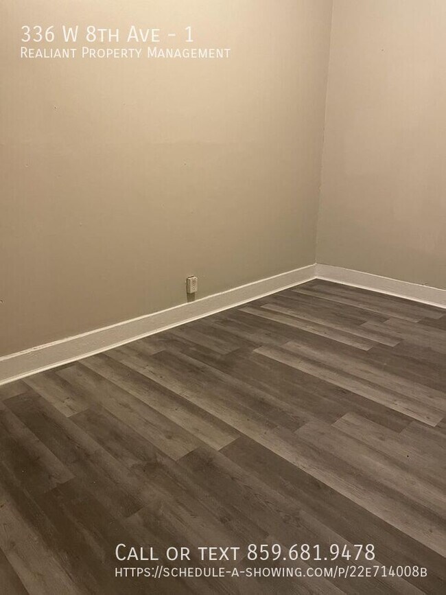 Photo - 336 W 8th St Unidad 1
