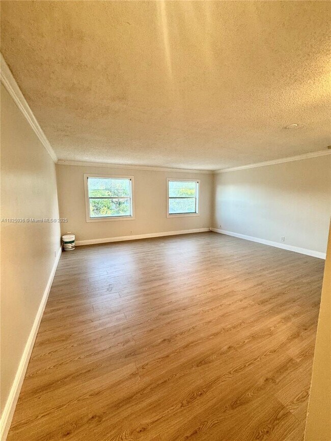 Photo - 2008 Jackson St Condo Unit B7