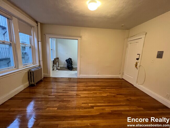 109 Brainerd Rd Unit 3