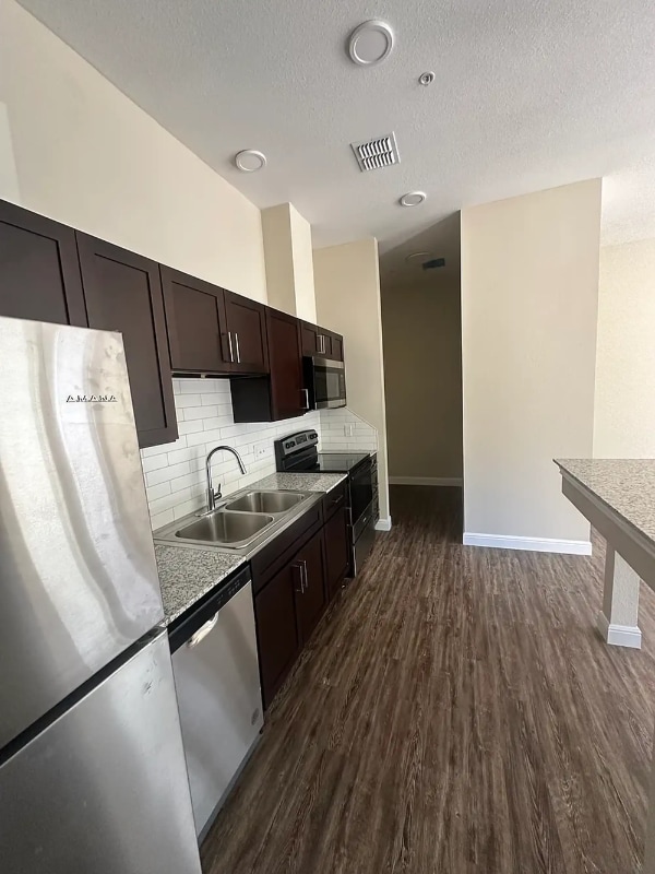 Photo - 616 City Ctr Wy Unidad 616 city center way