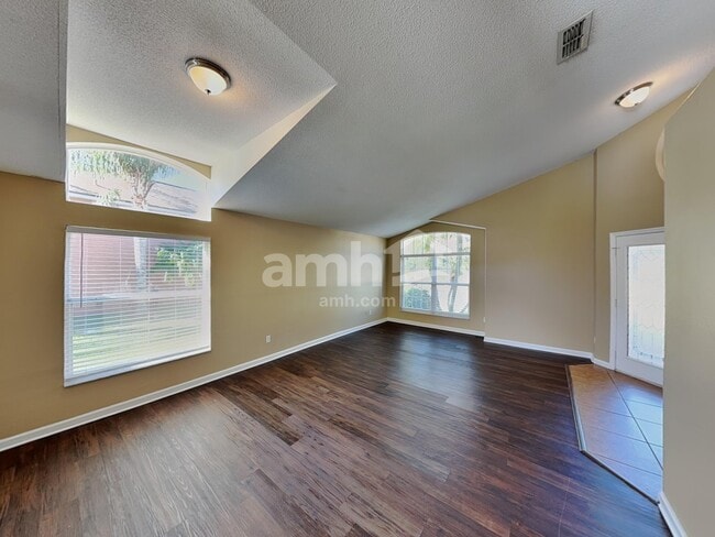 Photo - 6673 Bouganvillea Crescent Dr