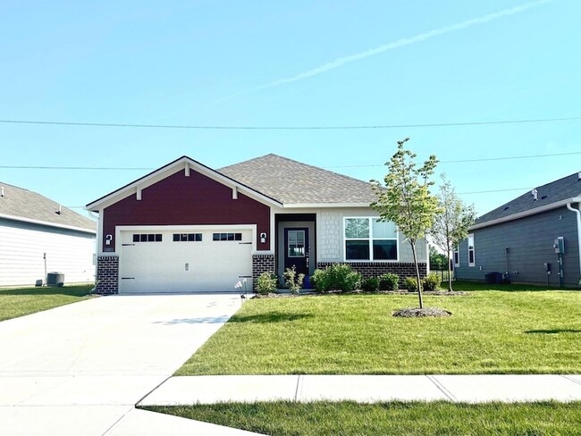 Building Photo - 6511 Magnolia Dr