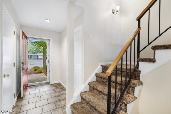 Photo - 381 Waterview Rd