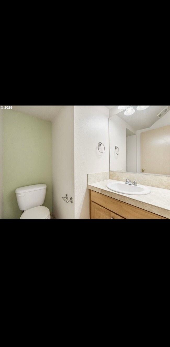 Photo - 2833 NE Stapleton Rd