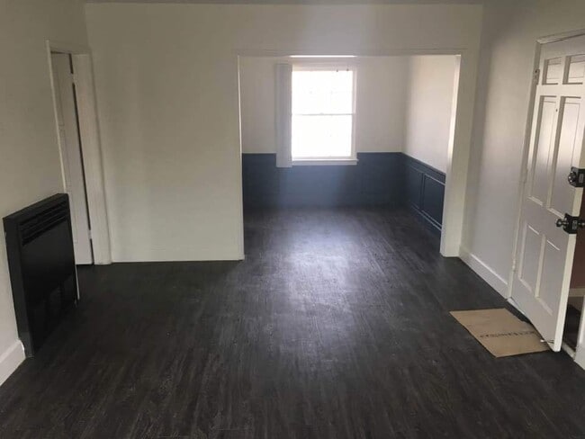 Photo - Dixon Delano Apartments