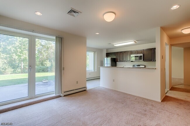 Photo - 2216 Gates Ct Unit 2304