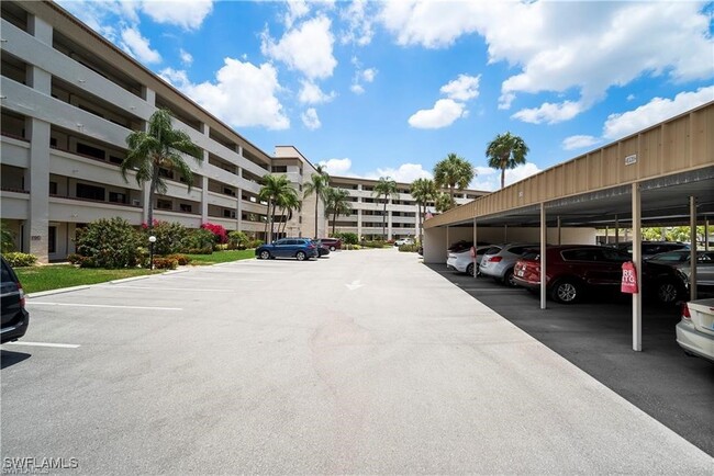 Photo - 7430 Lake Breeze Dr Condo Unit 402