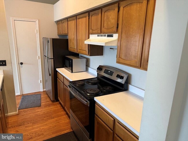 Photo - 2600 Camelback Ln Unit 9