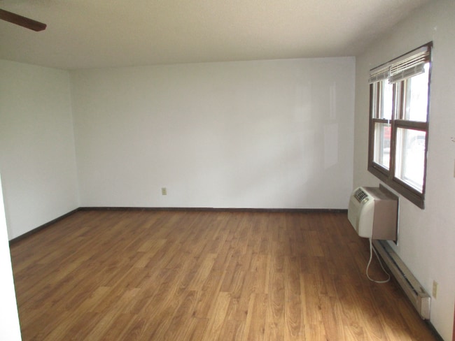 Photo - 508 9th St N Unit 3