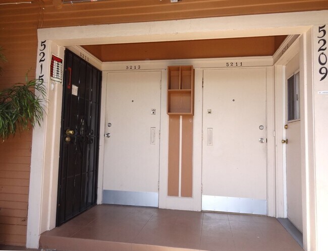 5213 Fountain Ave Unit 5213
