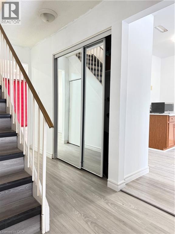 Photo - 121 Morgan Ave