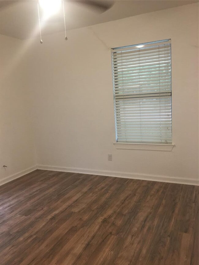 Photo - 6804 Suena Dr