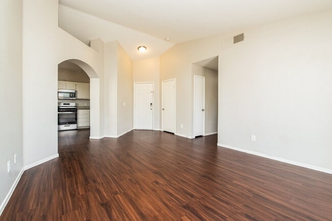 Photo - 4617 Rachel Ann