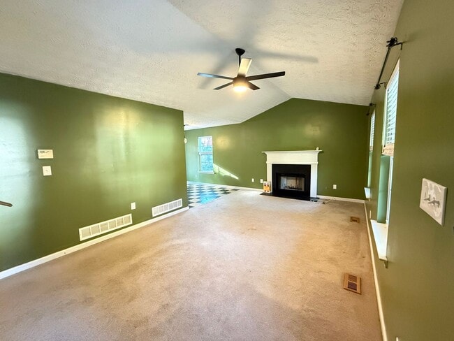 Photo - 3 Bedroom/2 Bath Home