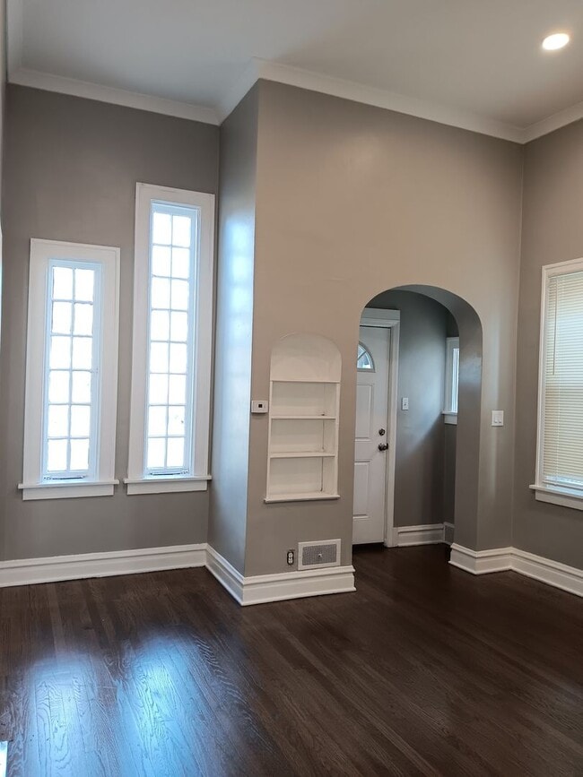 Photo - Spacious 2 Bedroom Home