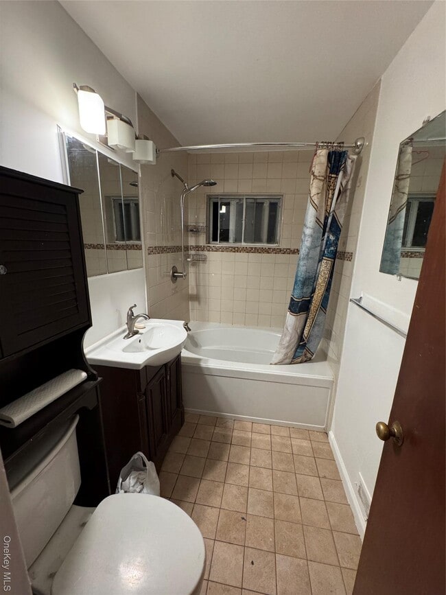 Photo - 3807 Laconia Ave