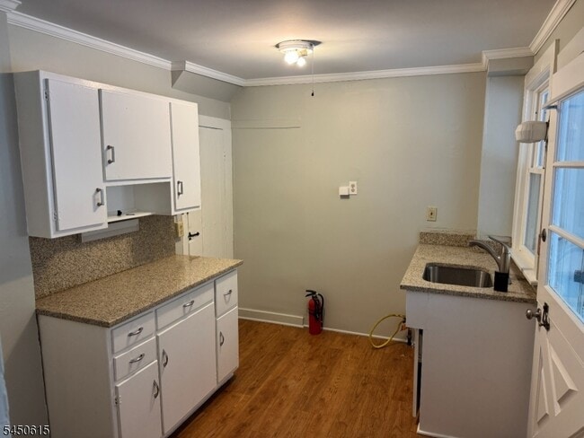 35 N Hillside Ave