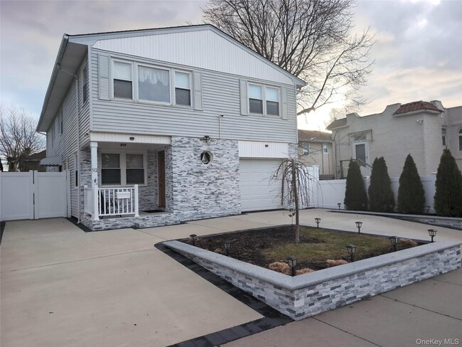 Building Photo - 512 E State St Unit Main