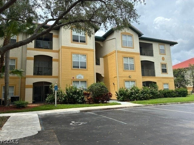 Building Photo - 11571 Villa Grand Unit 617