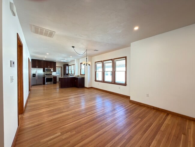 Photo - 36 Chipman St Unit 2