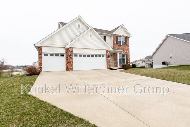 Photo - 2724 Ambridge Dr