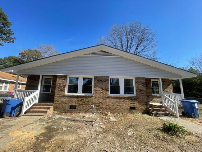 Building Photo - 303 Freeman St SE Unit B Rental
