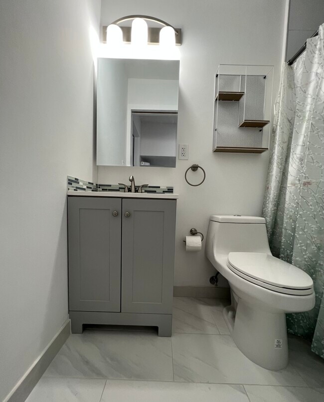14515 SW 56th Ter Unit Efficiency