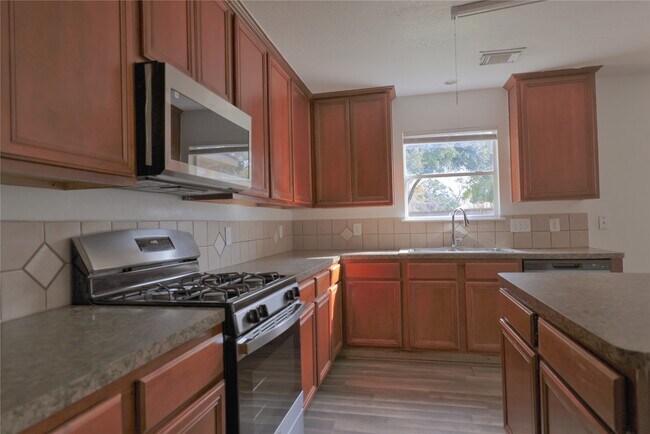 Photo - 3802 Harris Mill Dr