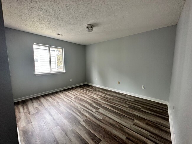 Photo - 2 bedroom condo in Williamsburg!