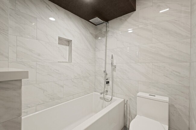 Building Photo - 5200 Weslayan St Unit 101