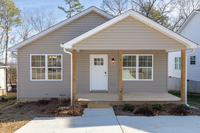 Photo - 812 Aubrey Ave