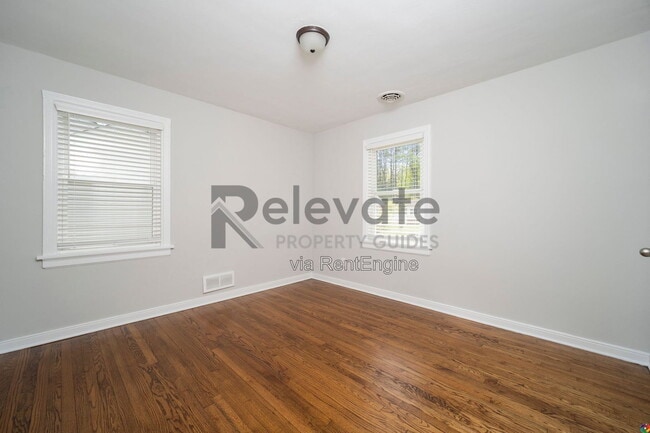 Photo - 9020 Weldon Dr