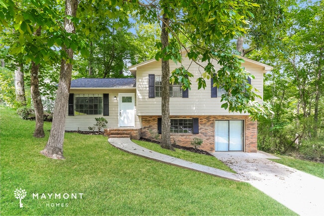 Building Photo - 6860 Markham Dr Rental